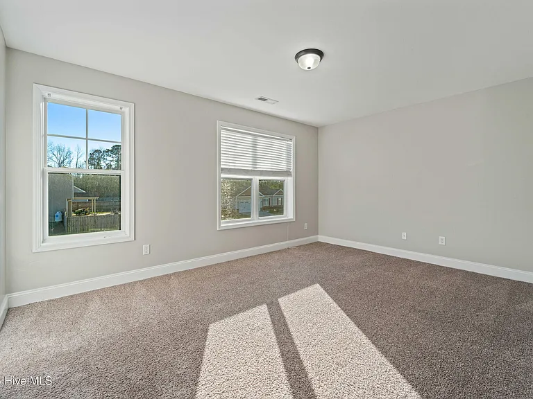 311 First Post Rd — Photo 19