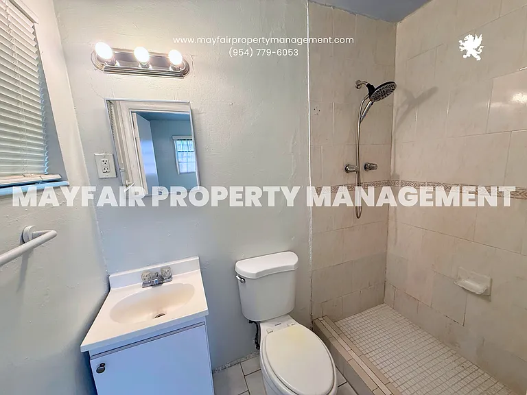 20520 NW 24th Ct — Photo 10
