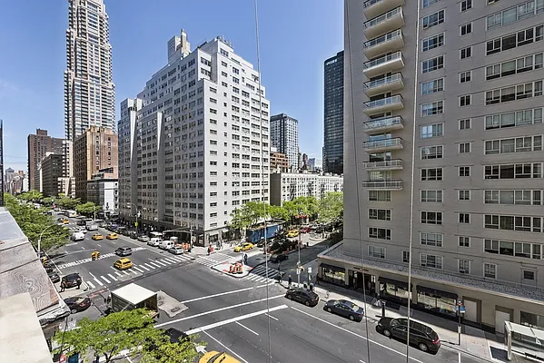 Sold by Nest Seekers International | media 3