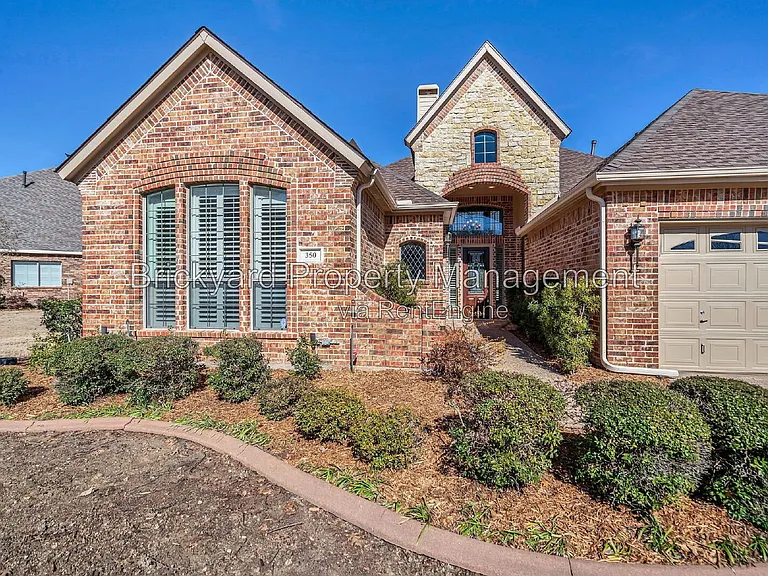 350 Pine Valley Dr — Photo 7