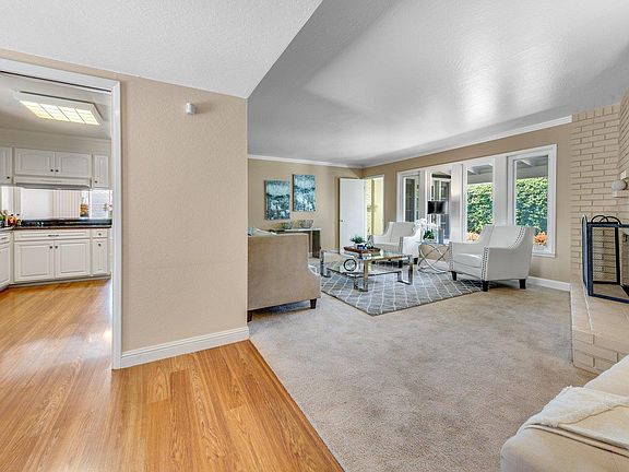 5th image of 3519 Walton Way