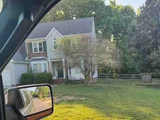 2nd image of 1082 Fairway Ridge Rd NW
