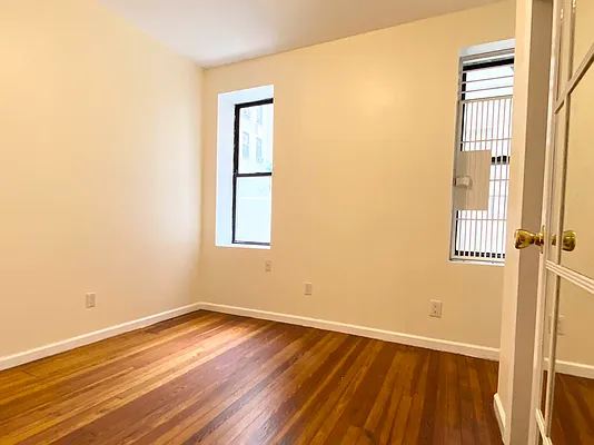 Rented by Compass | media 3