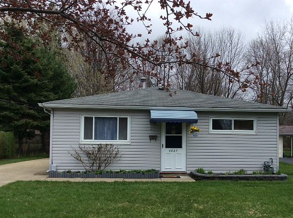 2nd image of 4827 Willowbrook Dr