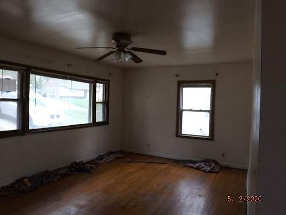 3rd image of 2831 S 25th St