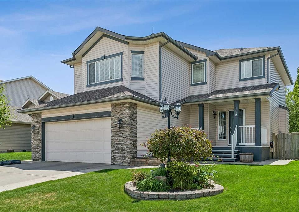 1st image of 115 N Cove Cres