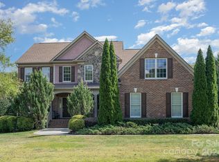 2008 Groves Edge Ln, Waxhaw, NC 28173