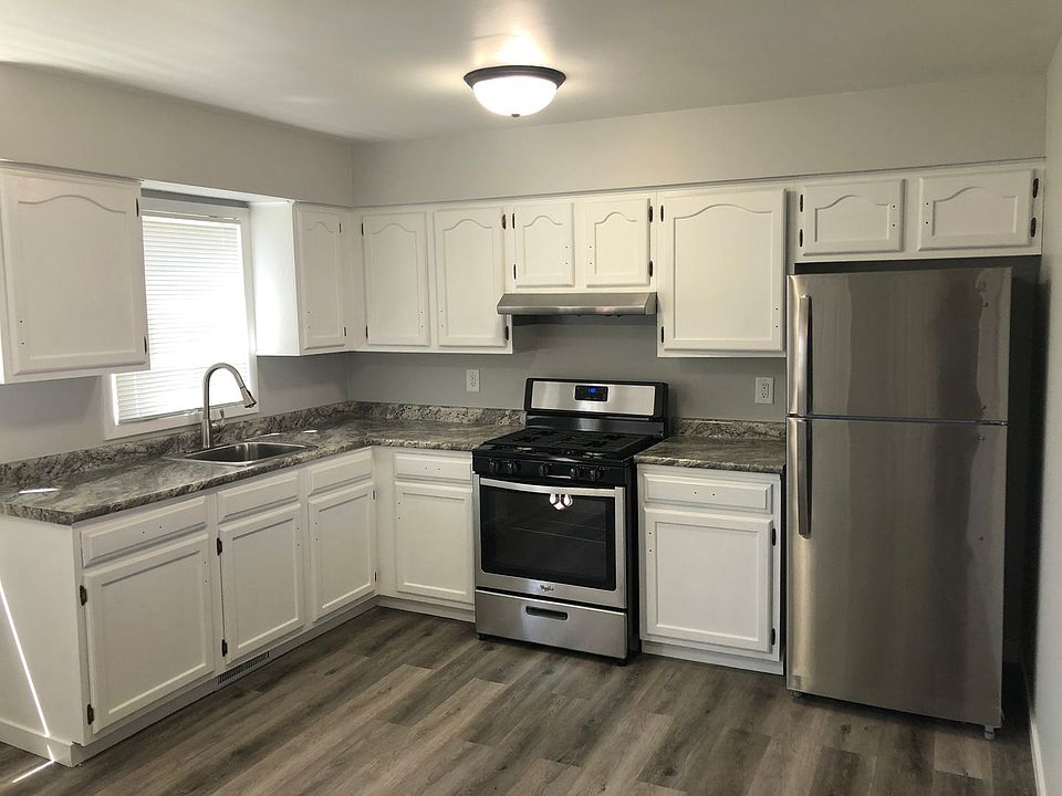 Lakeview Townhomes Racine, WI Zillow