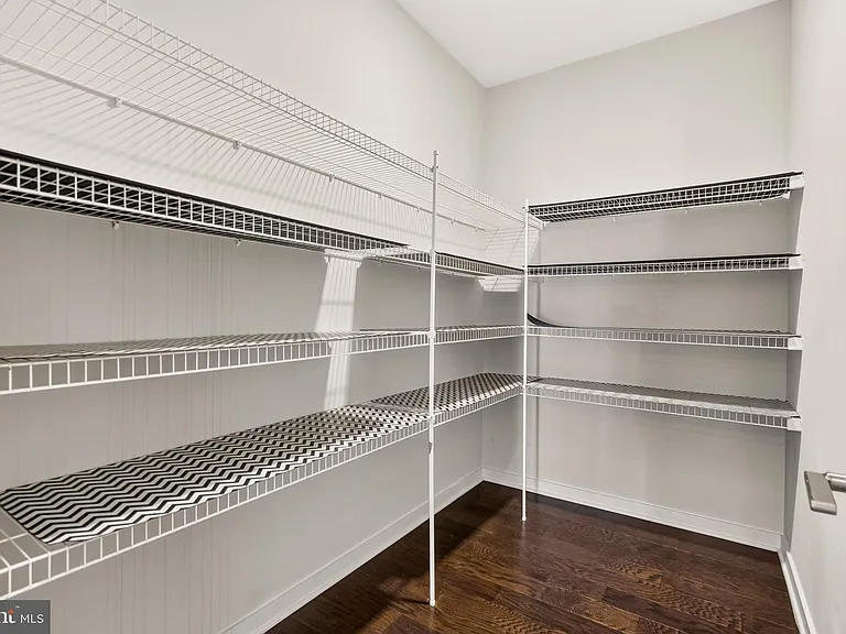 23685 Hopewell Manor Ter — Photo 16