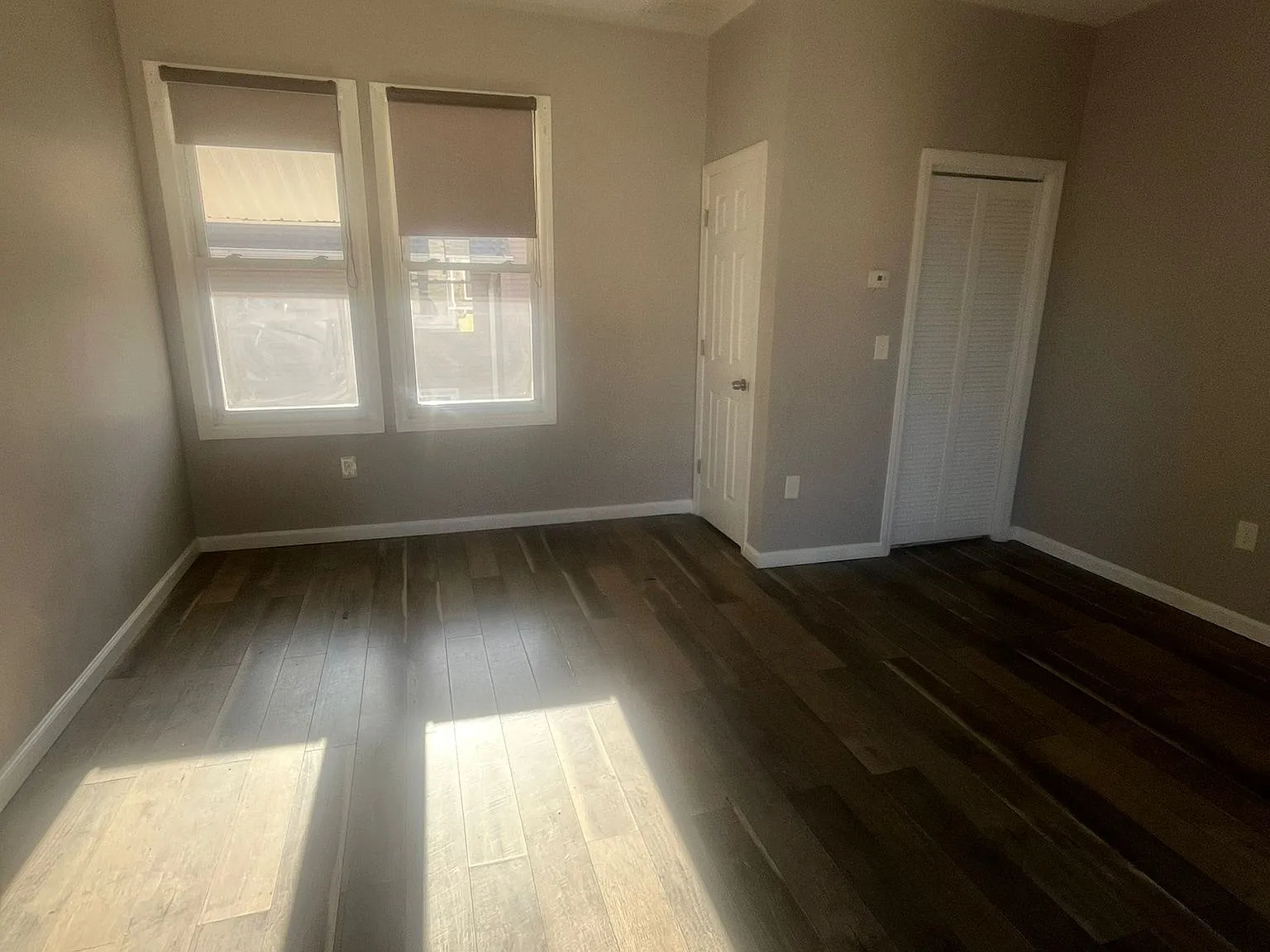 298 Halsted St — Photo 3
