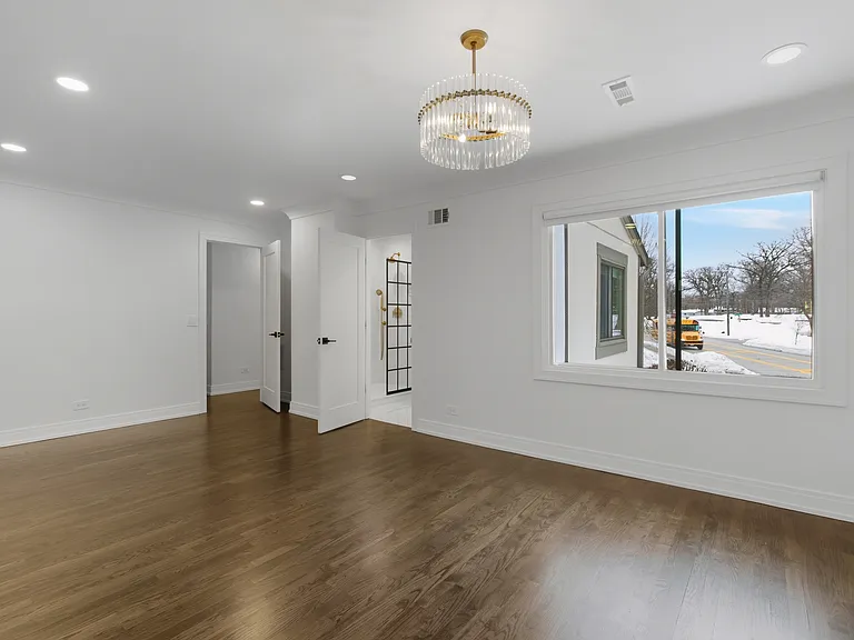 105 Yarrow Ct — Photo 13