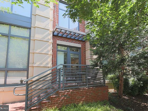 2nd image of 520 John Carlyle St Unit 116