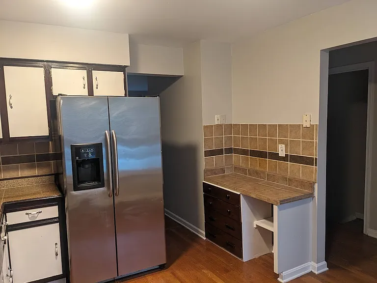443 Nicoll Ave — Photo 24