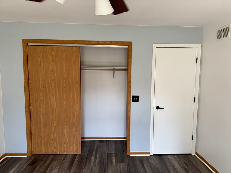407 Clifton Dr — Photo 15