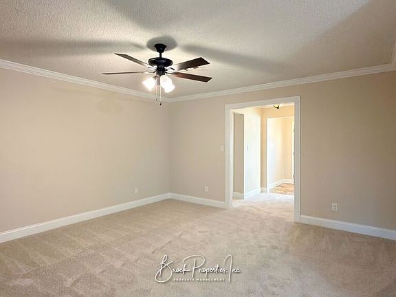 5th image of 7865 Apollo Dr