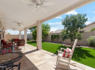 18079 W Douglas Way, Surprise, AZ 85374