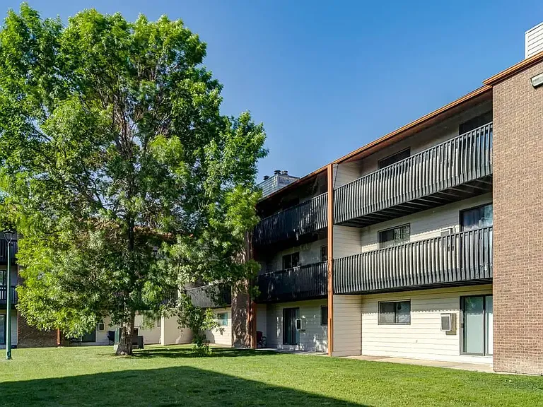 121 Clancy Dr — Photo 19