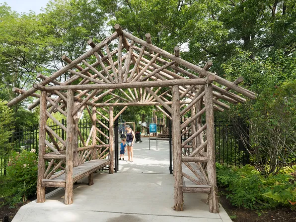 5700 Arlington Avenue image 17 of 23