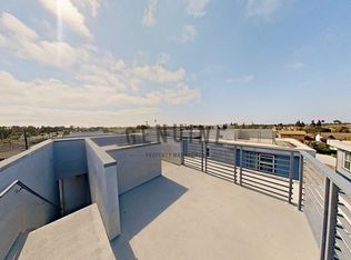 2070 Maple Ave UNIT E, Costa Mesa, CA 92627
