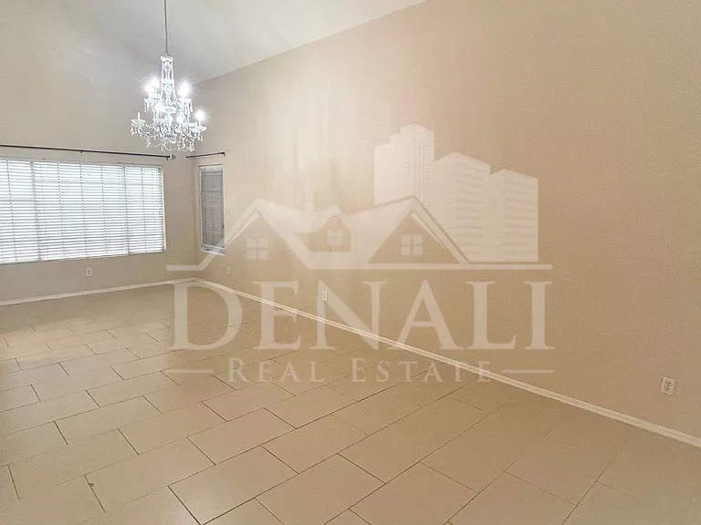 8372 S Stephanie Ln — Photo 2