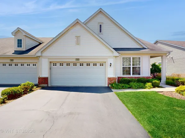 1816 Kelley Ln #1816, Hampshire, IL 60140
