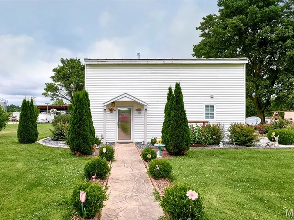 394 Jacks Rd, Troy, MO 63379