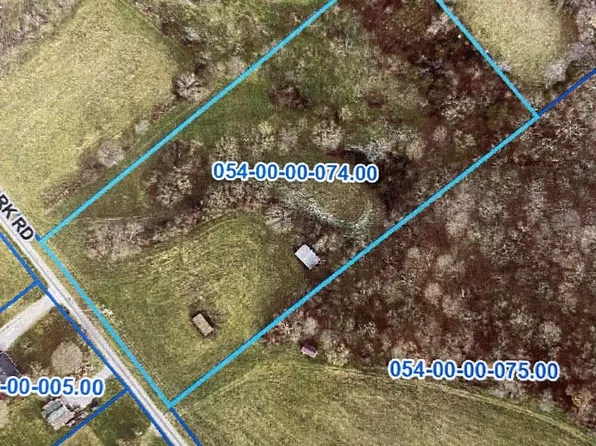 582 Bantas Fork Rd, Pleasureville, KY 40057