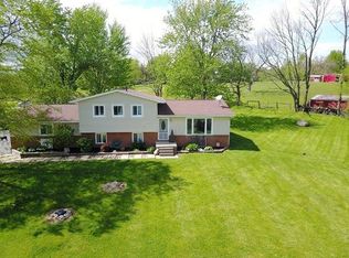 5517 Gilbert Rd, Centerburg, OH 43011