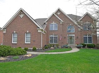 8564 Matthes Dr, West Chester, OH 45069