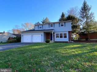 25 Winnwood Rd, Newark, DE 19711