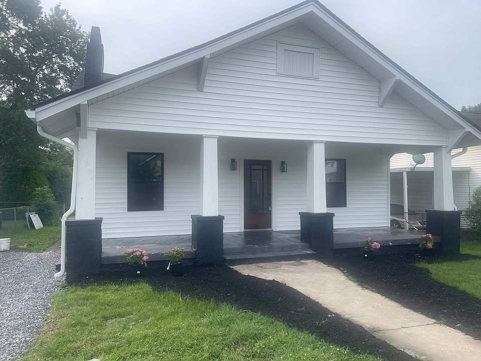 1st image of 412 E Morelia Ave