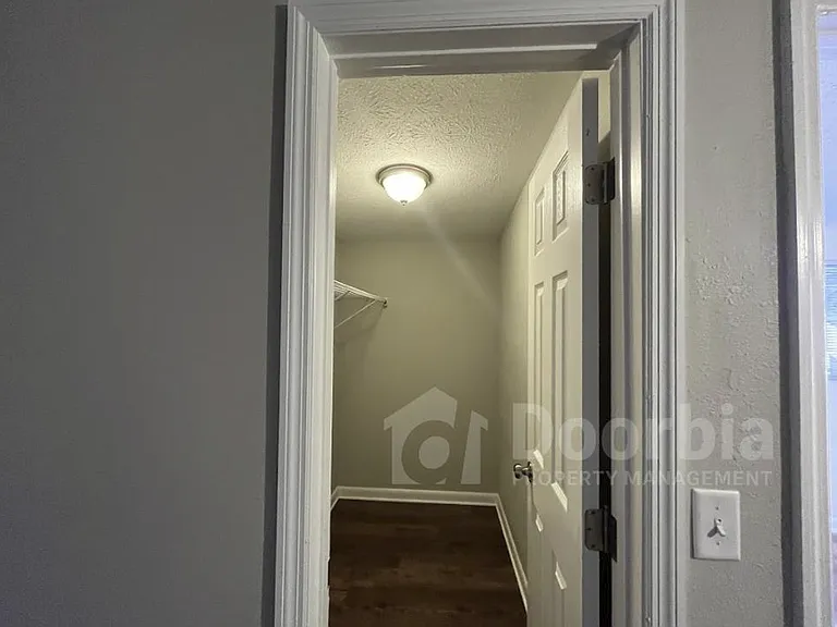 6333 Kimberly Ln — Photo 8
