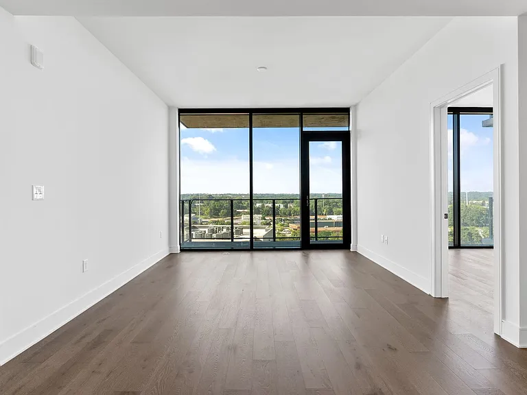 Seven88 West Midtown — Photo 41