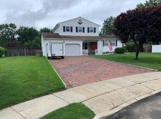 9 Miry Cir, Hamilton, NJ 08619