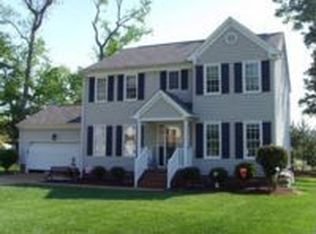 102 Kayla Ct, Yorktown, VA 23693