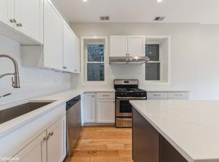 2370 N Elston Ave #2R, Chicago, IL 60614