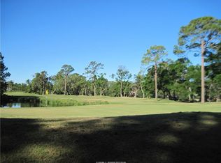 4 Leamington Ct, Hilton Head Island, SC 29928