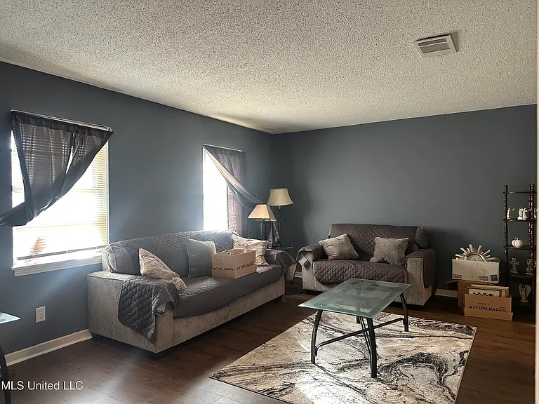 1156 Garden Park Dr — Photo 6