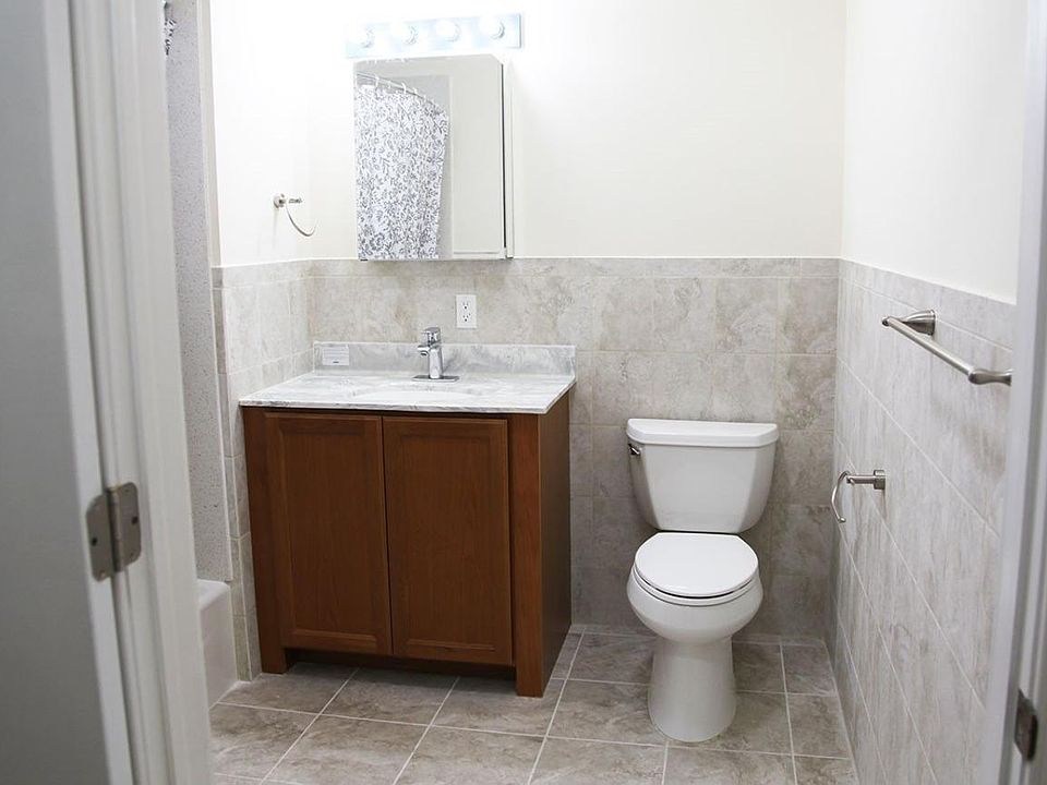 2nd image of 71 Skillman Ave #101