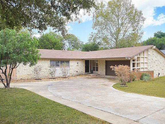2nd image of 10926 Brocks Gap St