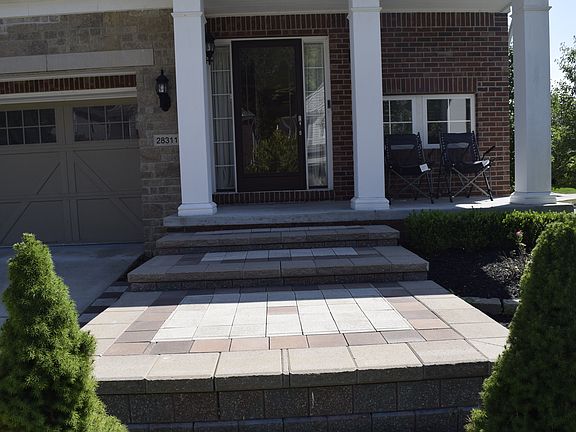 5th image of 28311 Wolcott Dr
