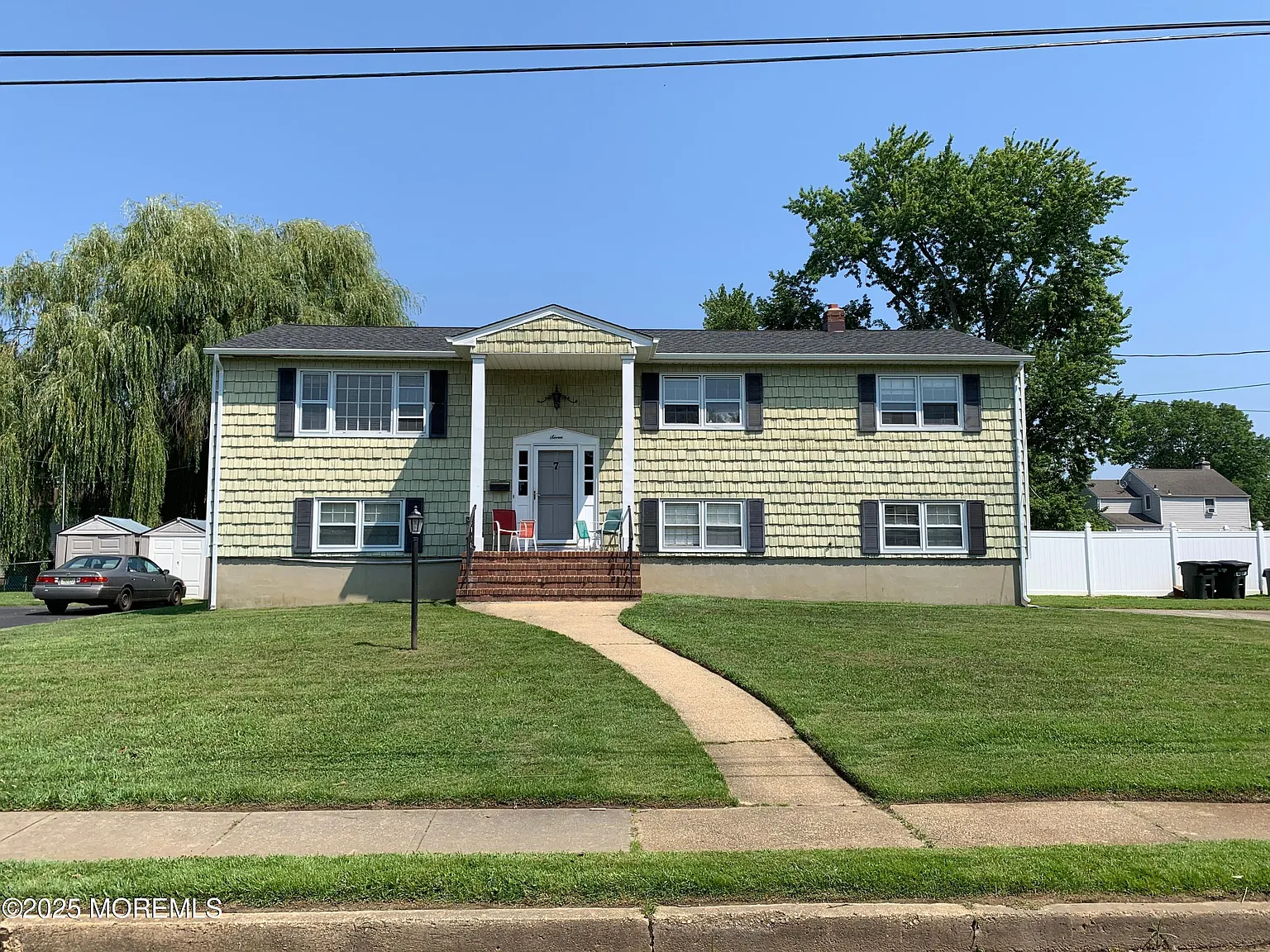 5 bed, 2848 sqft, $2,600 — Photo 1