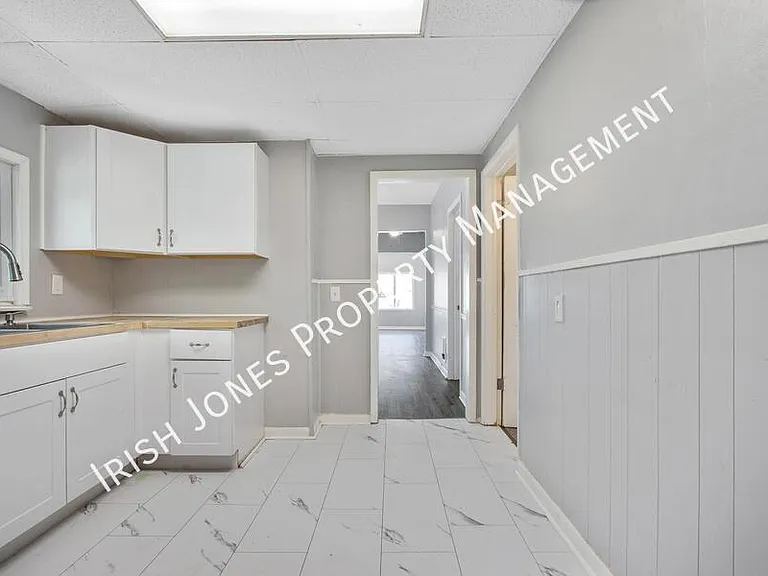 76 Hammerschmidt Ave #LOWER — Photo 11