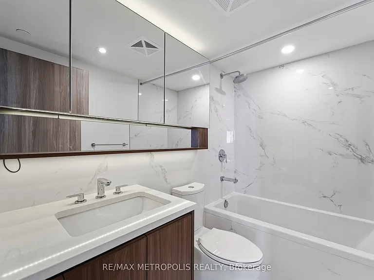 38 Widmer St #2711 — Photo 20