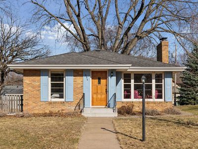 594 Clifford St, Saint Paul, MN, 55104
