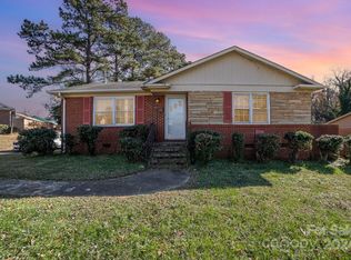 3100 Dawnshire Ave, Charlotte, NC 28216