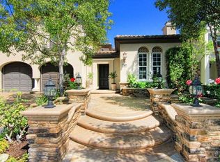 4 Newkirk Rd, Mission Viejo, CA 92694