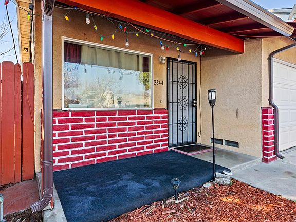 4th image of 2644 San Ignacio Ave