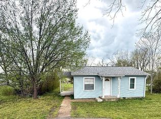 120 Alford St, Flippin, AR 72634