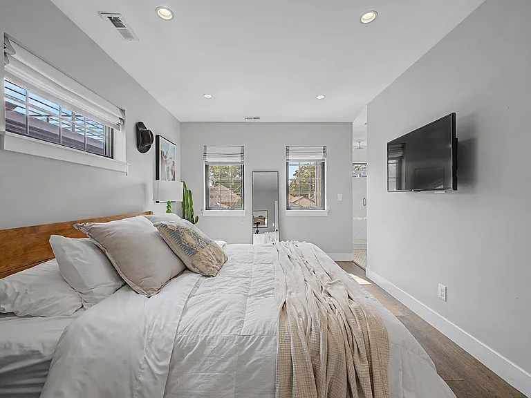1371 Raleigh St — Photo 25